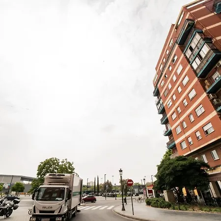 Awesome Center アパート