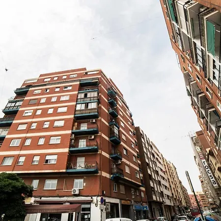 Awesome Center バレンシア